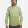 Nike M NKCT ADVTG JKT PCKBL -Sportbekleidung Geschäft 224287000 1