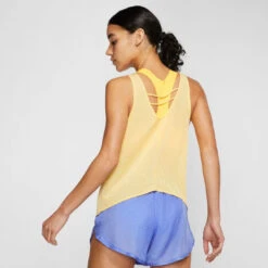 Nike W NK TANK BREATHE 3 Nike W NK TANK BREATHE -Sportbekleidung Geschäft 246122029 2FtS4cCl0Tij2r