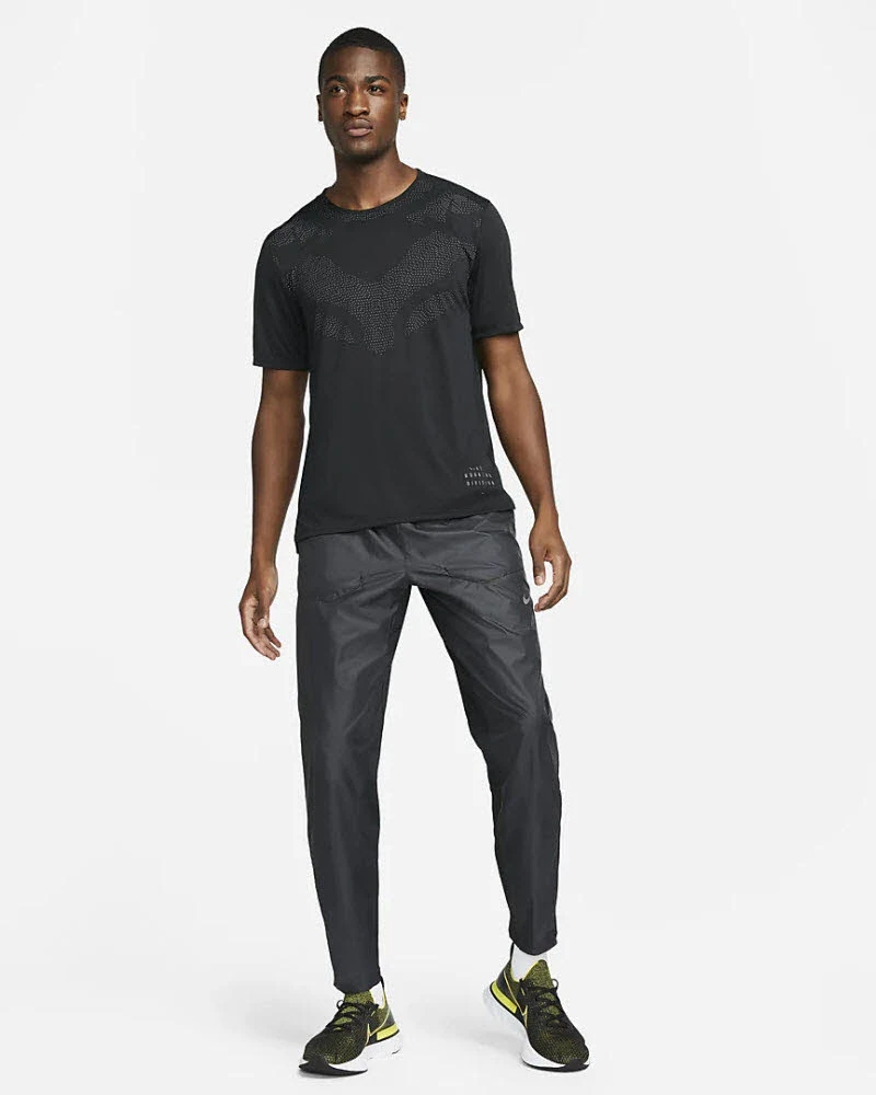 Nike M NK DF RDVN RIS 365 FLS GX SS Nike M NK DF RDVN RIS 365 FLS GX SS -Sportbekleidung Geschäft 246124228 4kcHfNzMzCnUDF