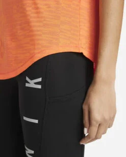 Nike W NK AIR TOP SS -Sportbekleidung Geschäft 246125158 4IIvvFFczeIw8Z