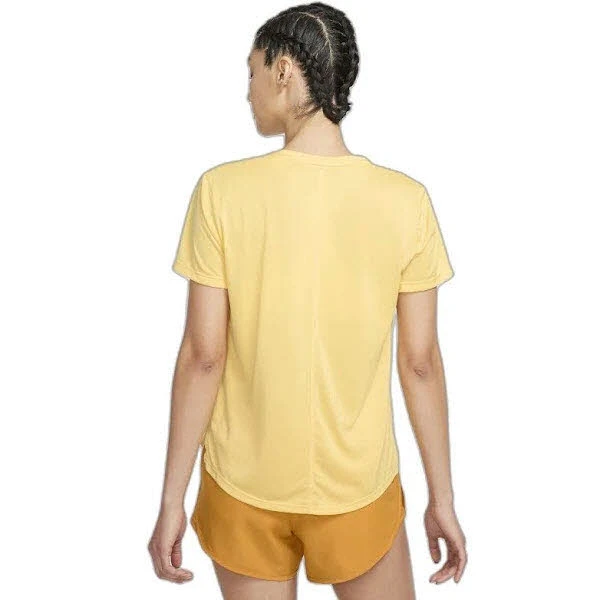 Nike W NK ONE SWSH HBR SS Nike W NK ONE SWSH HBR SS -Sportbekleidung Geschäft 246125208 2