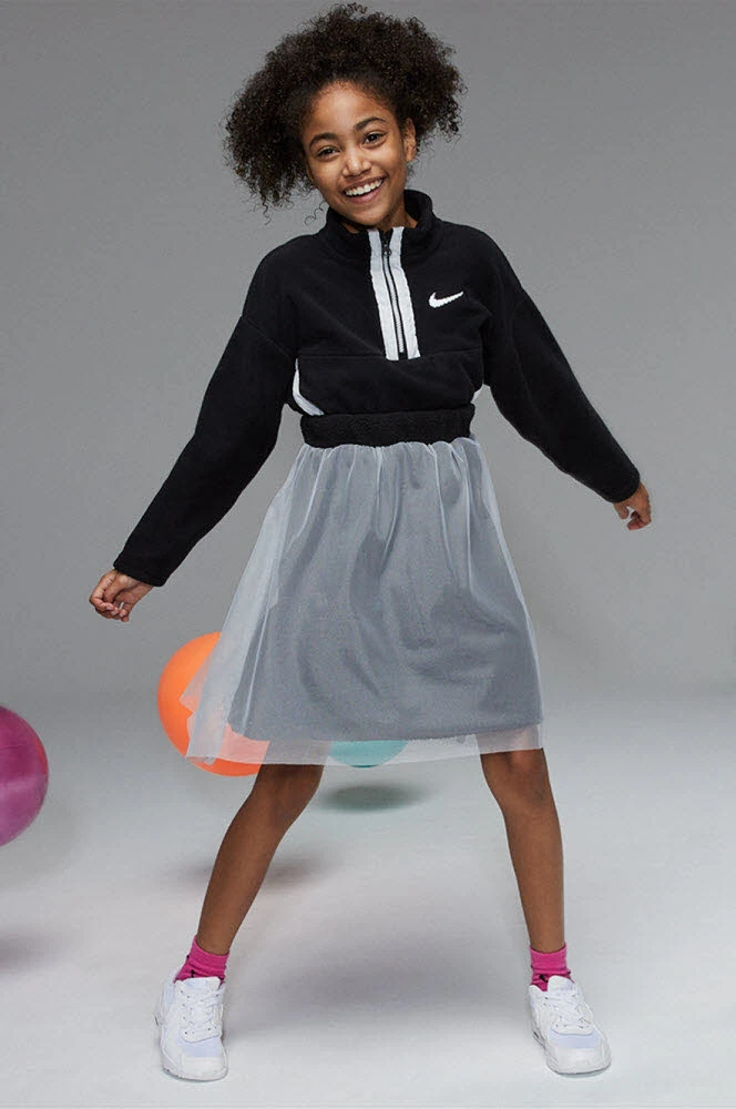 Nike G NSW LS TOP OP Nike G NSW LS TOP OP -Sportbekleidung Geschäft 2782890009