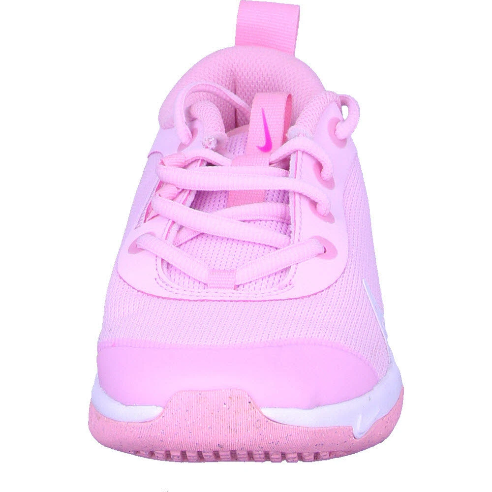 Nike NIKE OMNI MULTI-COURT (GS) Nike NIKE OMNI MULTI-COURT (GS) -Sportbekleidung Geschäft 300073100 2